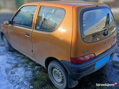 Pomarańczowy Używany 1999 Fiat Seicento Hatchback | 800 zł (Dobra cena)