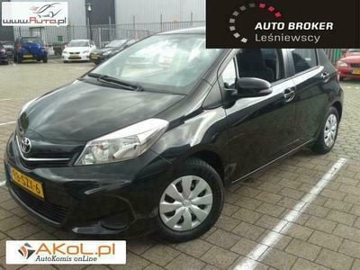 Używany Toyota Yaris 69 KM (50 kW) 2012 Czarny Hatchback