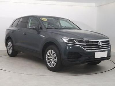 Używany VW Touareg 231 KM (169 kW) 2020 Szary SUV