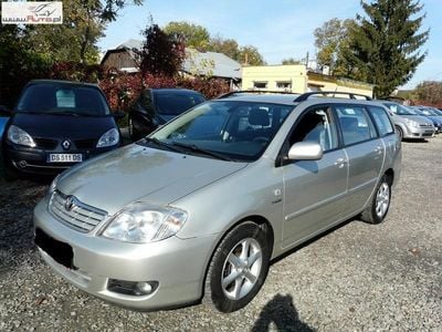 Używany Toyota Corolla 116 KM (85 kW) 2006 Srebrny Sedan/Limuzyna