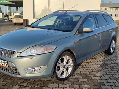 Używany Ford Mondeo Titanium 140 KM (102 kW) 2009 Zielony Kombi