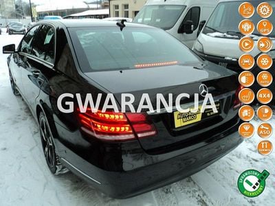 Używany Mercedes E350 259 KM (190 kW) 2014 Czarny Sedan/Limuzyna