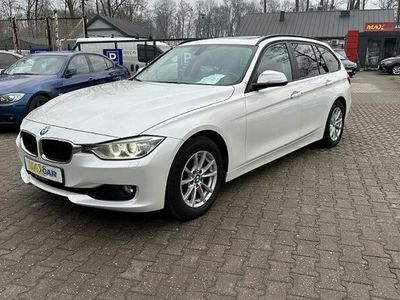 Używany BMW 320 183 KM (134 kW) 2013 Biały (metalik) Sedan/Limuzyna