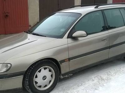 używany Opel Omega 2.5 TDS KOMBI AUTOMAT