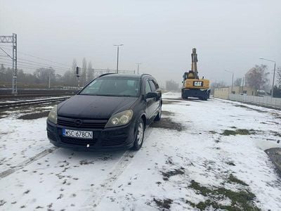 Używany Opel Astra 2005 Czarny Kombi