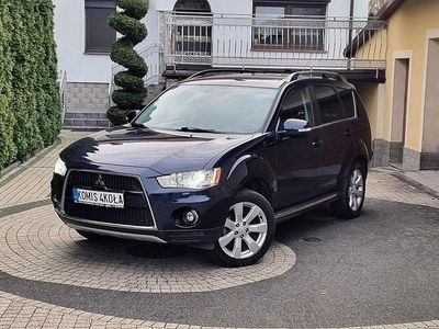 Niebieski ciemny (metalik) Używany 2010 Mitsubishi Outlander SUV | 32 900 zł