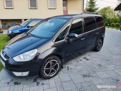 używany Ford Galaxy 2007r. Ghia 7-osobowy