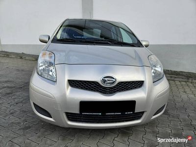 używany Toyota Yaris Charade # 6 biegów # I rej. 2012 II (2005-2011)