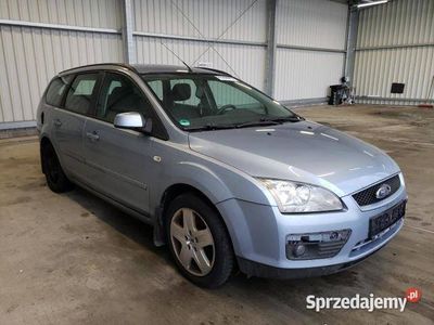 używany Ford Focus kombi 2.0 145KM uszkodzony