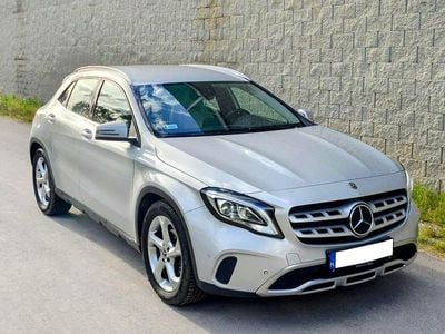 Mercedes GLA200