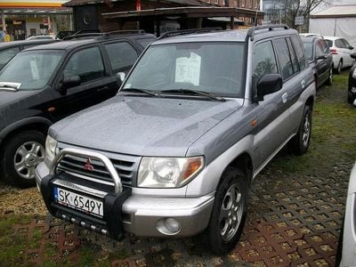 Szary Używany 2002 Mitsubishi Pajero SUV | 15 000 zł