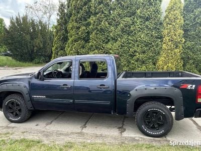 Granatowy Używany 2010 GMC Sierra Pickup | 48 999 zł