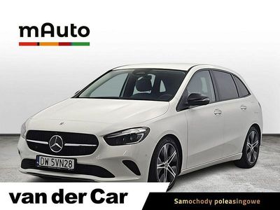Biały Używany 2023 Mercedes 200 Progressive Hatchback | 149 900 zł