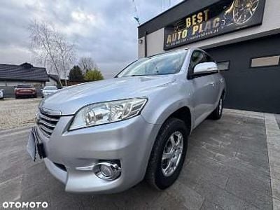 używany Toyota RAV4 III