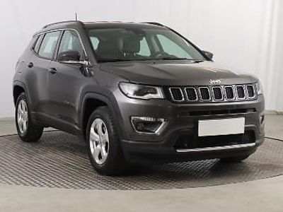 Używany Jeep Compass 140 KM (102 kW) 2018 Szary SUV