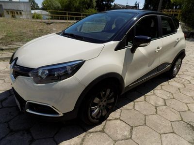 używany Renault Captur 1.2dm 120KM 2015r. 67 000km