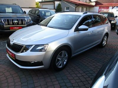 Srebrny (metalik) Używany 2017 Skoda Octavia Sedan/Limuzyna | 39 900 zł