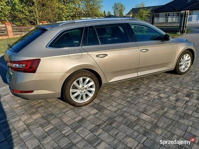 Używany Skoda Superb 150 KM (110 kW) 2018 Szary SUV