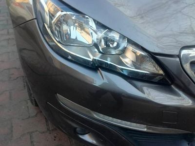 Brązowy Używany 2014 Peugeot 308 Hatchback | 25 999 zł (Dość drogi)