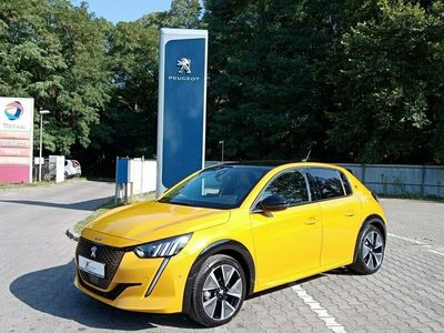 używany Peugeot e-208 elektryczny