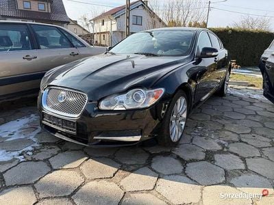 Używany Jaguar XF 2009 Czarny Sedan/Limuzyna