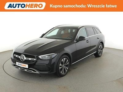 Używany Mercedes C220 200 KM (147 kW) 2022 Czarny (metalik) Kombi