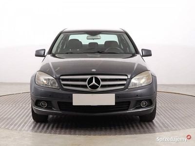 Mercedes C200
