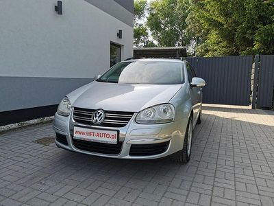 Srebrny Używany 2008 VW Golf V Kombi | 18 900 zł