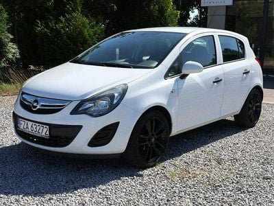 Używany Opel Corsa 85 KM (62 kW) 2014 Biały Hatchback