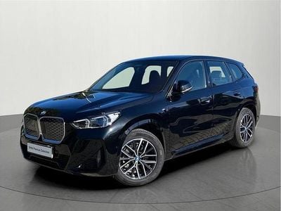 Używany BMW iX1 Luxury Line 225 kW (306 KM) 2024 Czarny szafir metalizowany SUV