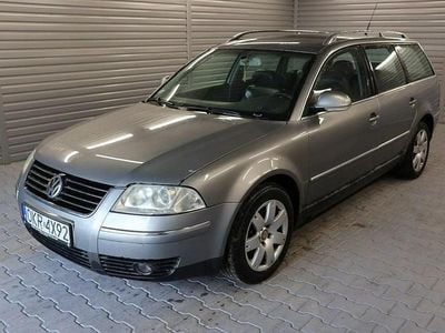 Szary (metalik) Używany 2004 VW Passat Kombi | 6999 zł (Dość drogi)