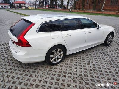 Używany Volvo V90 190 KM (139 kW) 2019 Biały Kombi