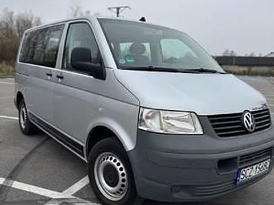 Używany VW Transporter 2003 Srebrny Van