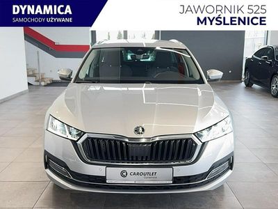Używany Skoda Octavia Style 190 KM (139 kW) 2022 Srebrny Kombi