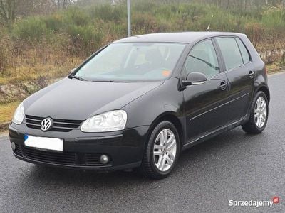 Czarny Używany 2007 VW Golf V Hatchback | 11 900 zł (Uczciwa cena)