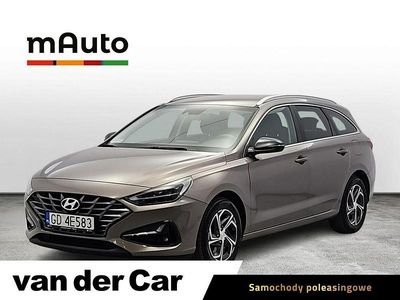 Używany Hyundai i30 120 KM (88 kW) 2022 Brązowy Kombi