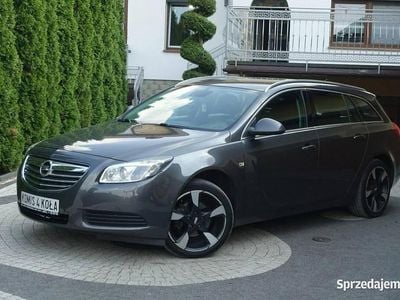 Używany Opel Insignia 130 KM (95 kW) 2009 Inny (metalik) Sedan/Limuzyna
