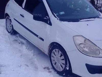 Używany 2007 Renault Clio II | 3800 zł (Uczciwa cena)