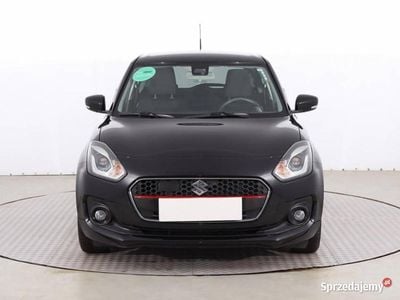 Czarny Używany 2017 Suzuki Swift Hatchback | 45 999 zł