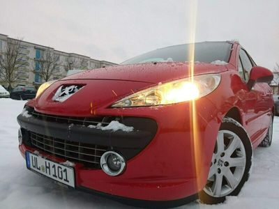 używany Peugeot 207 1.6dm 120KM 2007r. 145 960km