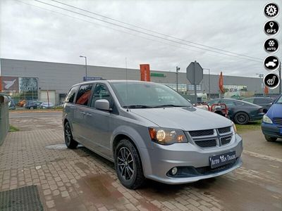 używany Dodge Grand Caravan 3.6dm 287KM 2019r. 160 000km