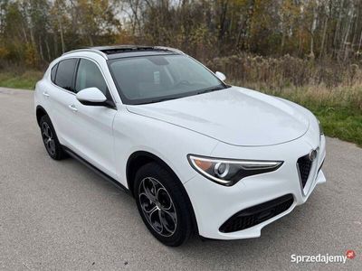 używany Alfa Romeo Stelvio Q4 bogato wyposażona