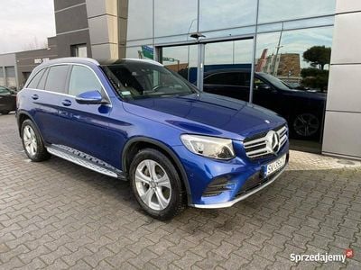 Używany Mercedes GLC250 AMG 211 KM (155 kW) 2016 Niebieski (metalik) SUV
