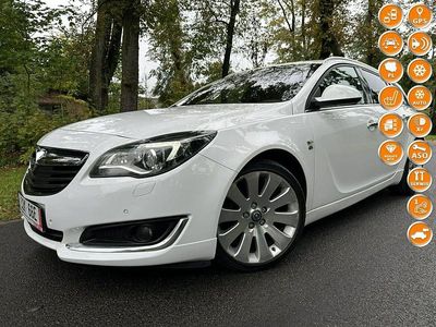 Używany Opel Insignia Cosmo 195 KM (143 kW) 2014 Biały Kombi