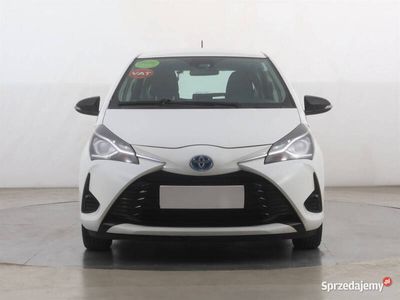 używany Toyota Yaris Hybrid 