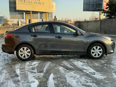 Używany Mazda 3 Comfort 105 KM (77 kW) 2009 Szary Sedan/Limuzyna