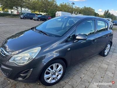 Szary Używany 2011 Opel Corsa Hatchback | 17 900 zł (Uczciwa cena)