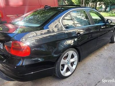 Używany 2005 BMW 330 | 20 900 zł