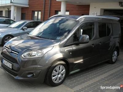 Szary Używany 2016 Ford Tourneo Connect Minivan | 48 000 zł (Dość drogi)