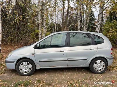 używany Renault Scénic 1.9 dci z hakiem